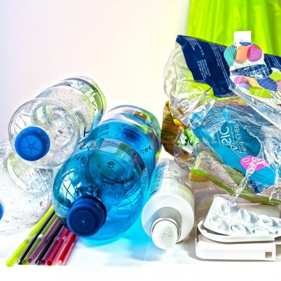 100.000 de elevi din toată țara învață să colecteze selectiv cu „Eco-ambasadorii reciclării”,  în programul Harta Reciclării