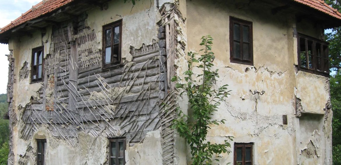 Trei monumente de patrimoniu din Gorj, câștigătoare ale proiectului CEZ „Cule în lumină”