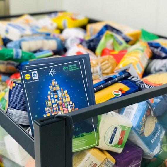 Clienții Lidl din patru orașe au donat 16,7 tone de alimente pentru persoanele defavorizate