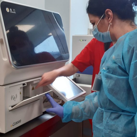 Grampet donează un aparat de testare coronavirus Spitalului Clinic de copii Victor Gomoiu din București