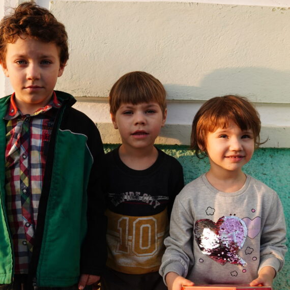20 de locuințe din județele Iași și Neamț vor fi reabilitate de Habitat for Humanity România și Fundația BricoDépôt