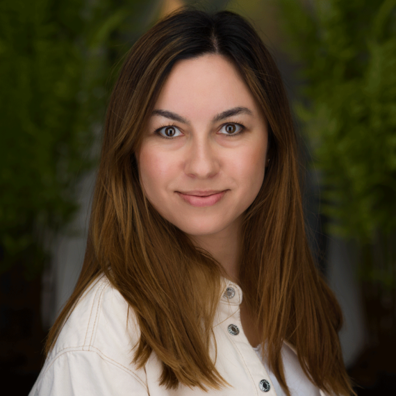 Irina Manole