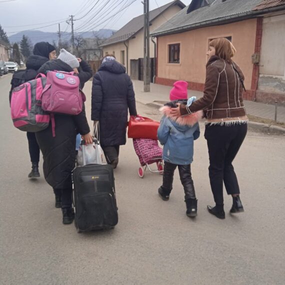 Hope and Homes for Children spune #SuntAici pentru copiii din Ucraina