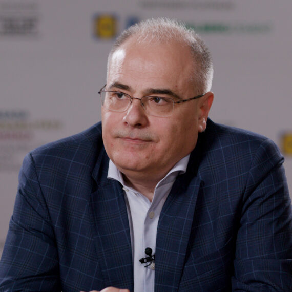 Afaceri pentru Viitor, sezonul 2: „Dacă înțelegi că trebuie să fii sustenabil în viitor, atunci acest lucru este o oportunitate” –  Liviu Solomon, Fondator și CEO Texdata