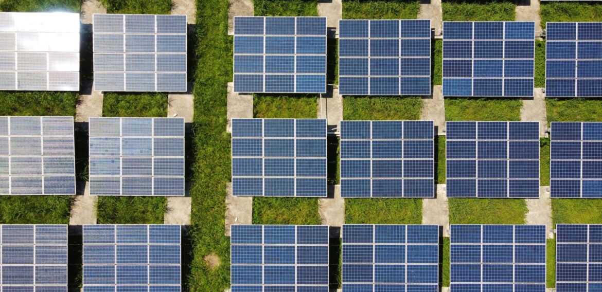 Frații Pavăl au înființat compania Grunman Energy și vor să ajungă pe termen lung la capacități fotovoltaice de peste 400 MW