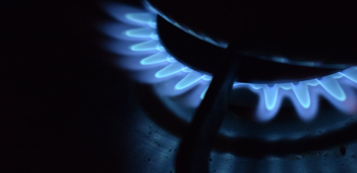 Uniunea Europeană le cere statelor membre să își reducă necesarul de gaz cu 15% până în martie 2023