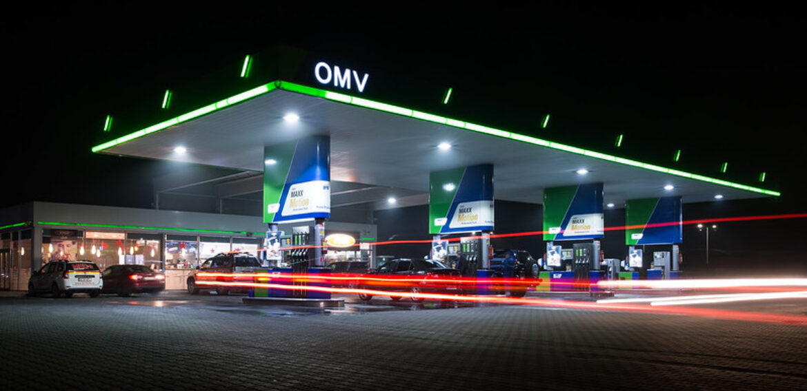 Compania OMV Petrom vrea să ajungă la operațiuni cu emisii de carbon net zero până în 2050