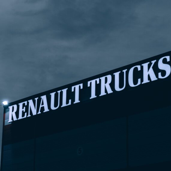 Renault Trucks a lansat o fabrică de dezasamblare pentru a încuraja economia circulară