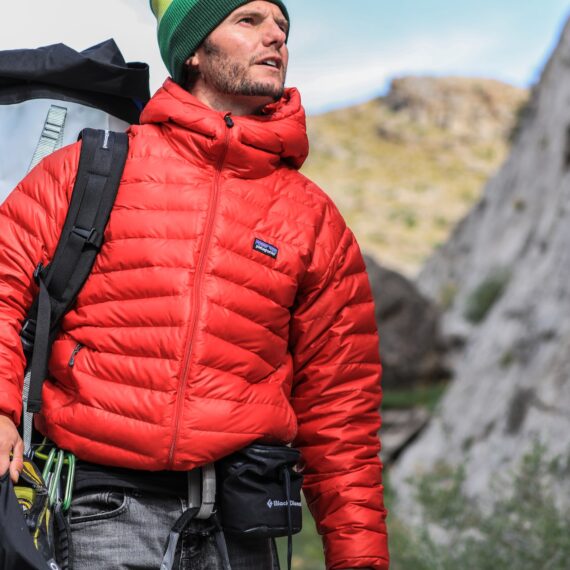 Yvon Chouinard, miliardarul din spatele Patagonia, donează întreaga companie pentru lupta cu criza climatică