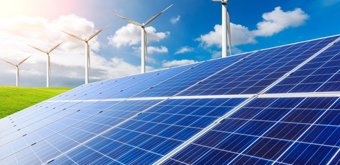 INVL Renewable Energy Fund I cumpără șase proiecte de parcuri solare și ajunge la capacități totale de peste 268 MW în România