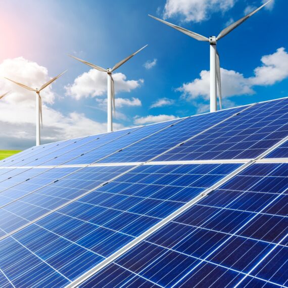 INVL Renewable Energy Fund I cumpără șase proiecte de parcuri solare și ajunge la capacități totale de peste 268 MW în România