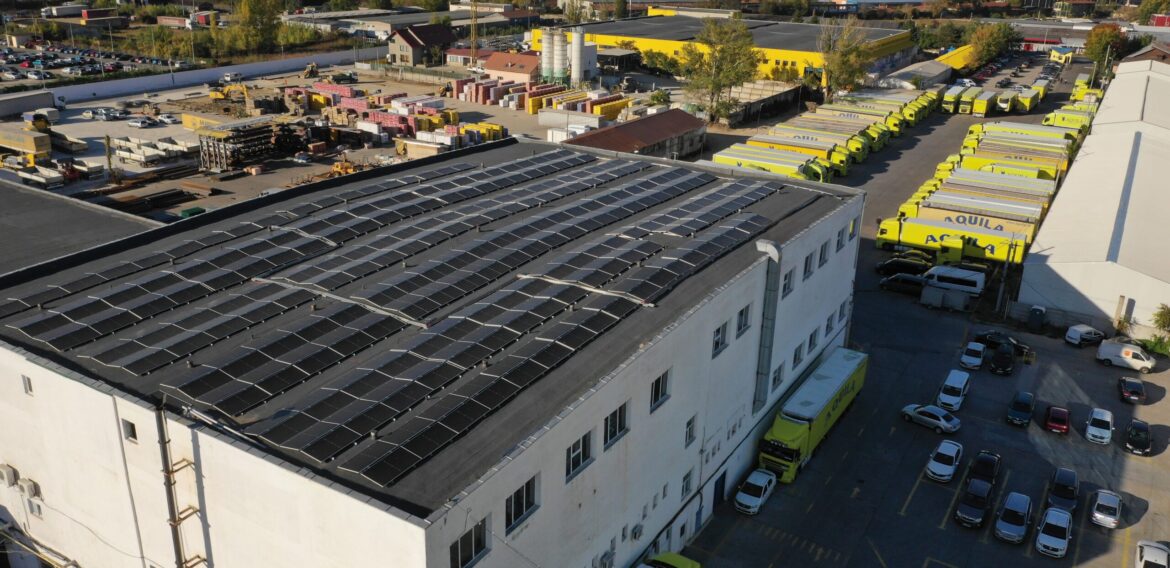 Compania Aquila investește 220.000 de euro pentru extinderea capacităților fotovoltaice