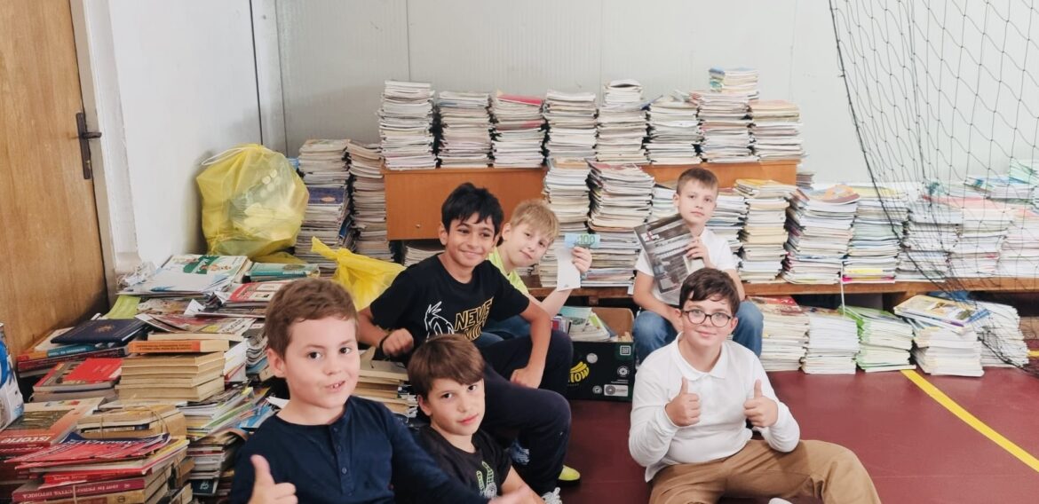 Campioni la colectarea separată a deșeurilor reciclabile: elevii din sectorul 2 al capitalei au strâns 17,7 tone în două luni, în cadrul concursului ASAP