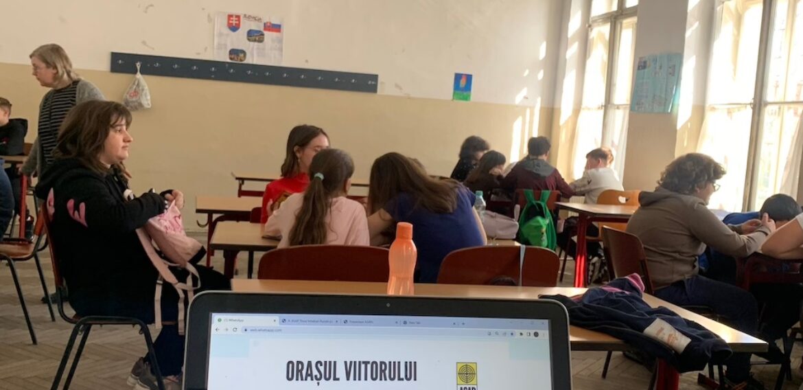 Elevii ambasadori ASAP vizionează scurtmetraje pe teme de mediu în ultima lor misiune din programul ASAP România. Iată selecția propusă de Animest împreună cu Animation Festival Network