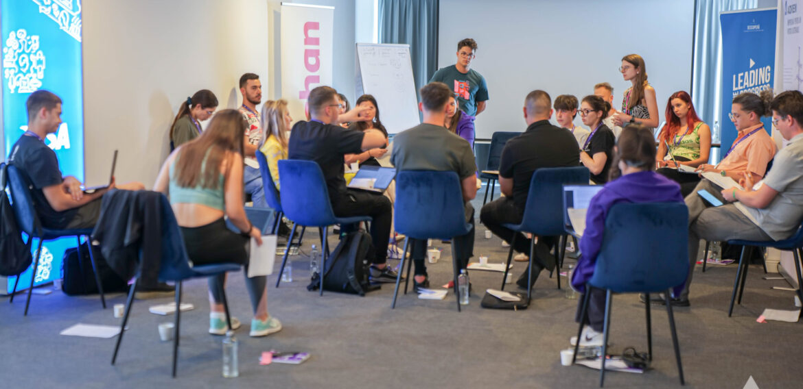 Fundația Leaders marchează absolvirea primei ediții a programului THE Leadership School